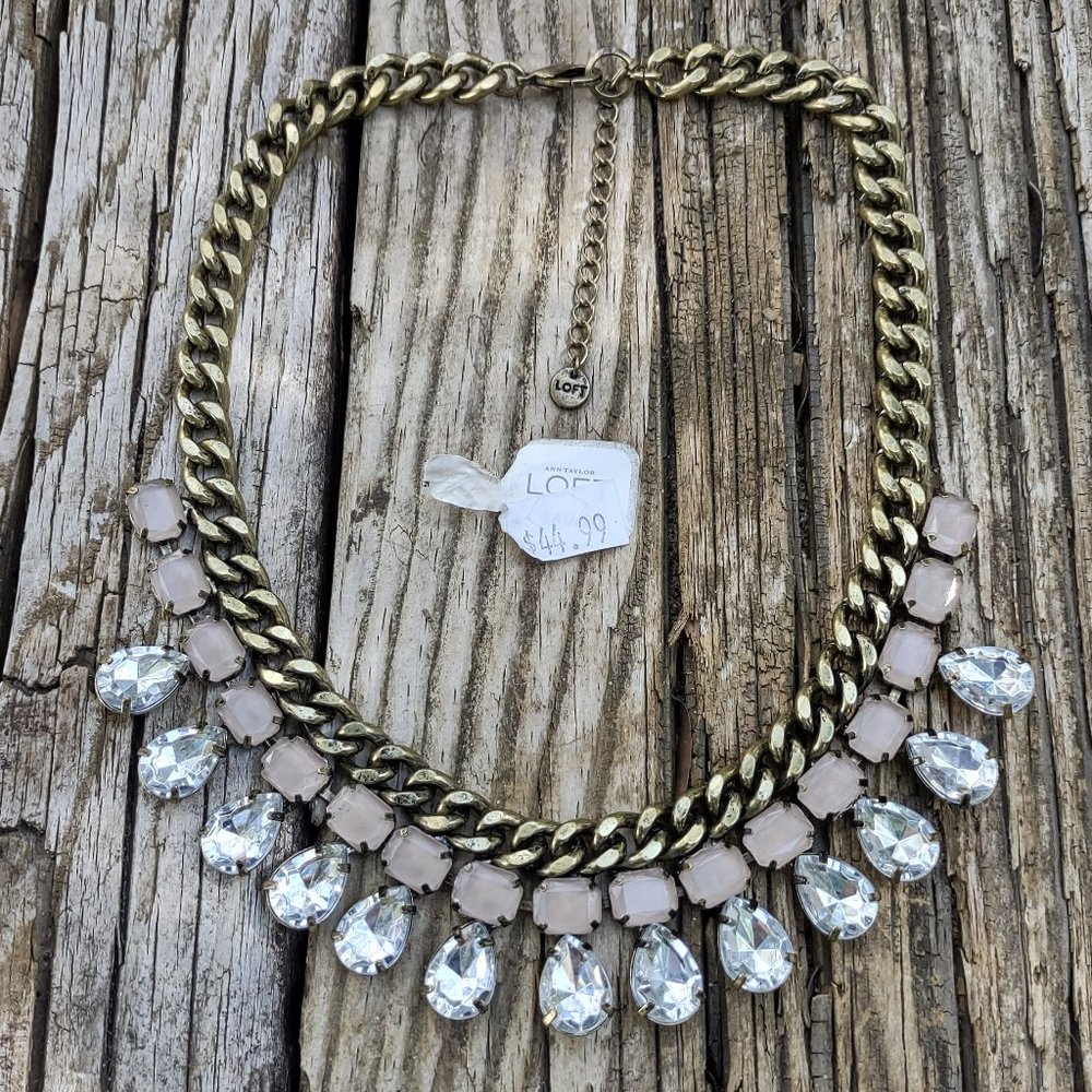 Bronze colored necklace w/teardrop clear crystals